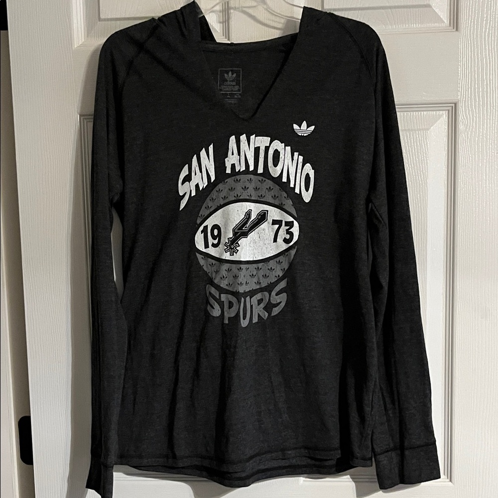 NWOT ADIDAS SAN ANTONIO SPURS Women’s Hoodie